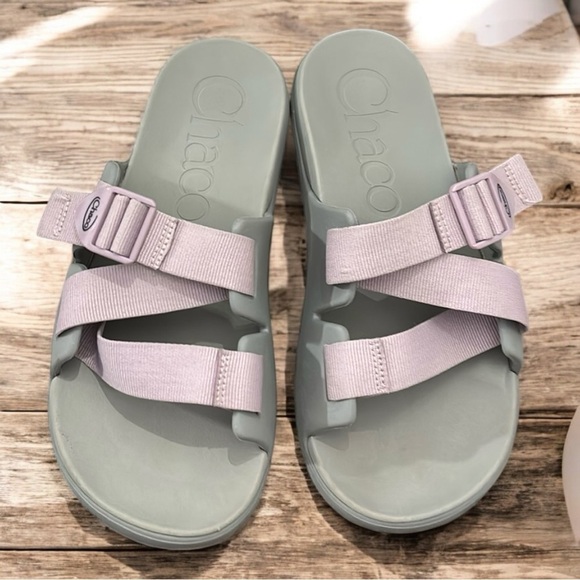 Chaco Women’s size 11
Solid mauve Violet - Picture 2 of 11